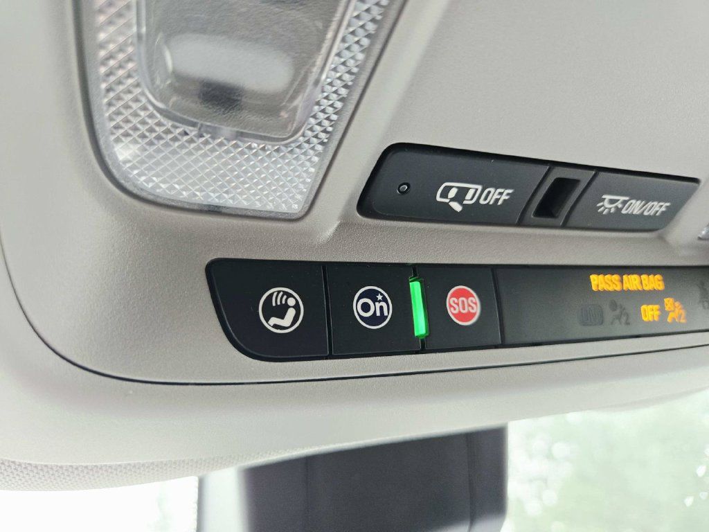 Used 2023 GMC Terrain SLE w/ Driver Convenience Package AWD/4WD image 32