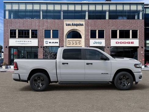 New 2026 RAM 1500 Express AWD/4WD image 21
