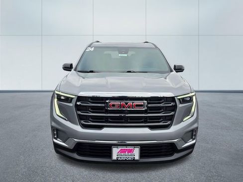 Used 2024 GMC Acadia Elevation AWD/4WD image 8