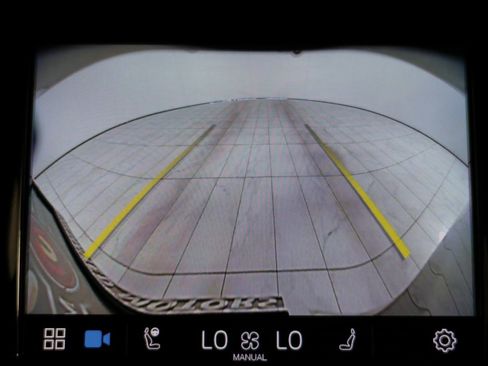 Used 2023 Volvo XC90 T8 Ultimate image 7