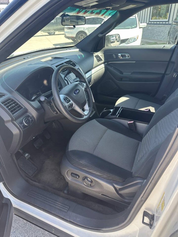 Used 2013 Ford Explorer 4WD Police Interceptor image 5