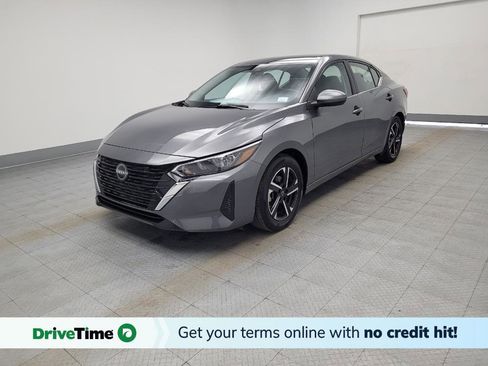 Used 2025 Nissan Sentra SV image 1