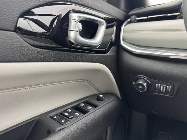 Used 2023 Jeep Compass Limited AWD/4WD image 25