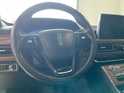 Used 2021 Lincoln Aviator Reserve w/ Equipment Group 202A AWD/4WD image 14