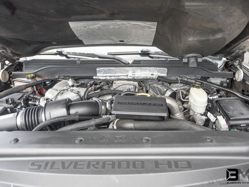 Used 2018 Chevrolet Silverado 2500 LTZ w/ Duramax Plus Package AWD/4WD image 15