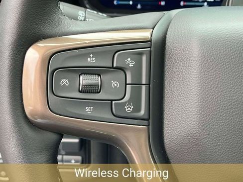 Certified 2024 Chevrolet Tahoe High Country w/ Advanced Technology Package image 43