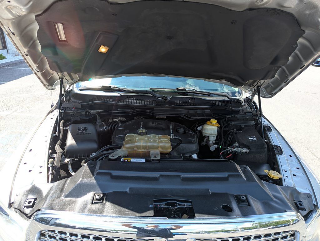Used 2014 RAM 1500 Laramie w/ Trailer Tow Group AWD/4WD image 42