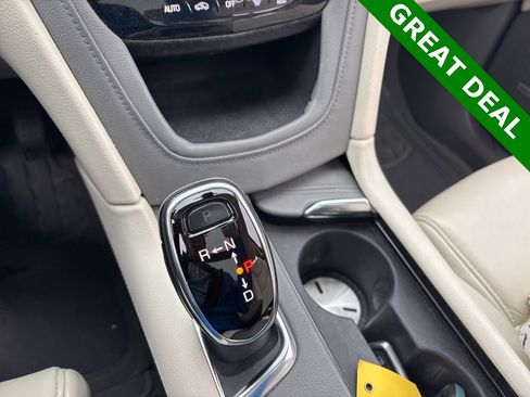 Used 2017 Cadillac XT5 Luxury w/ Driver Awareness Package image 19