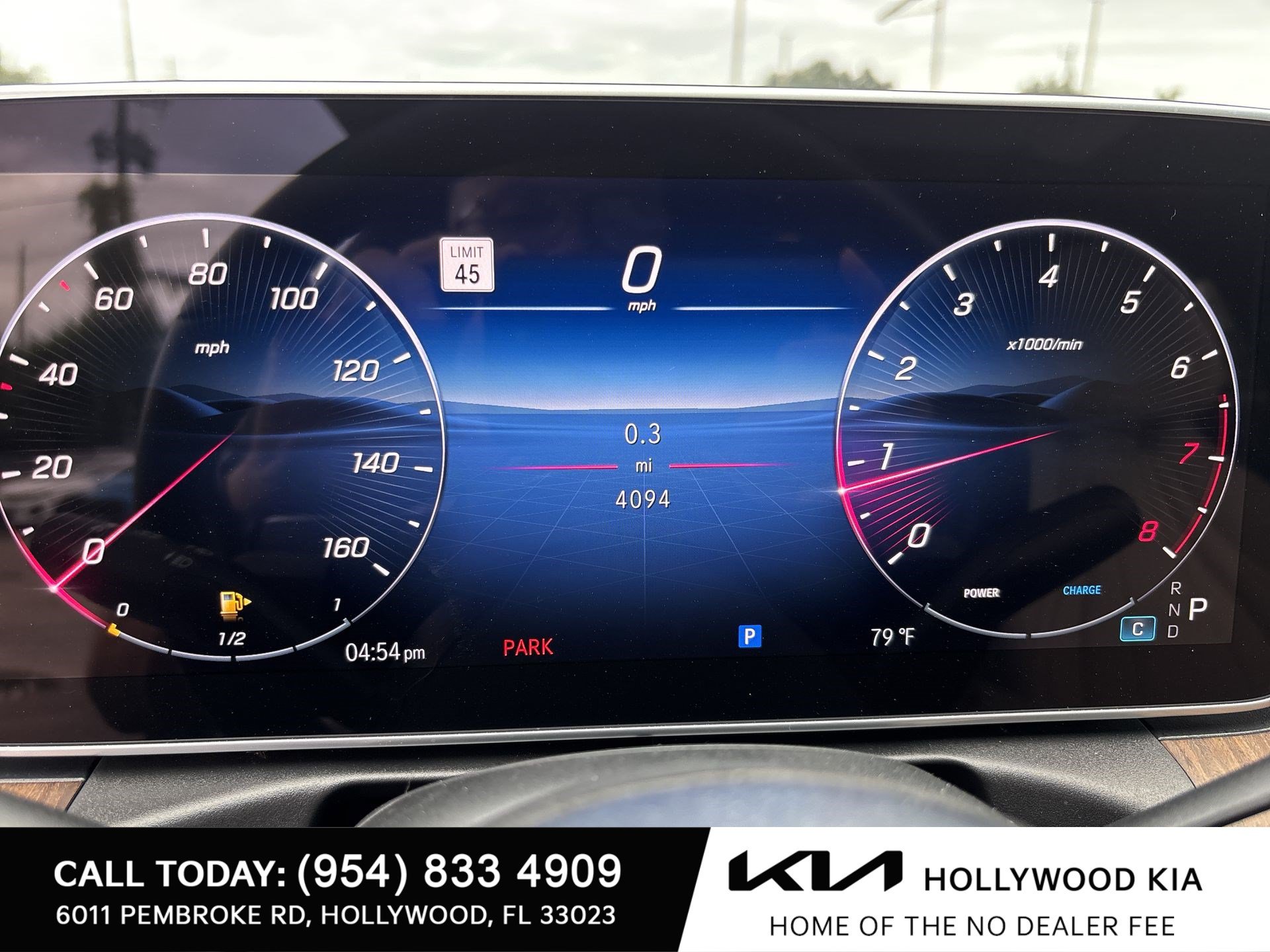Used 2024 Mercedes-Benz CLE 300 4MATIC Coupe image 10