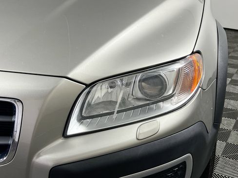 Used 2013 Volvo XC70 T6 image 11