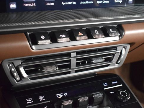 Used 2023 Porsche 911 Carrera S w/ Sport Package image 31