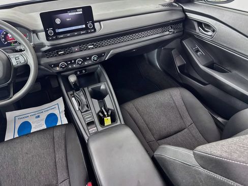 Used 2024 Honda Accord EX image 28