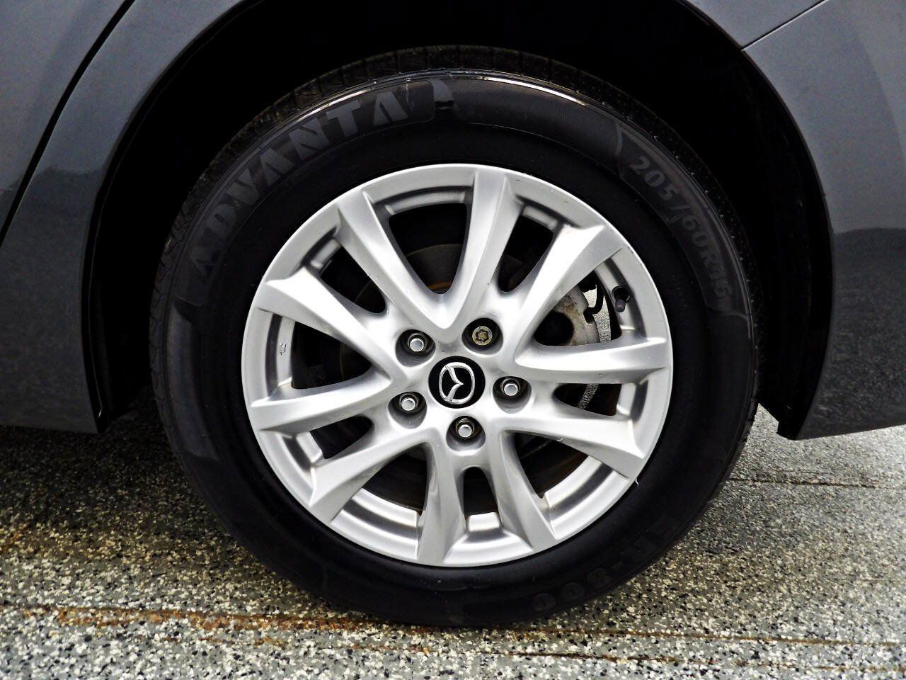 Used 2015 MAZDA MAZDA3 i Grand Touring FWD image 20