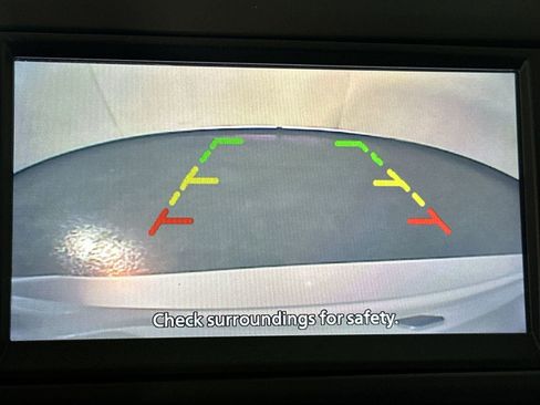 Used 2019 Nissan Versa Note SV image 21