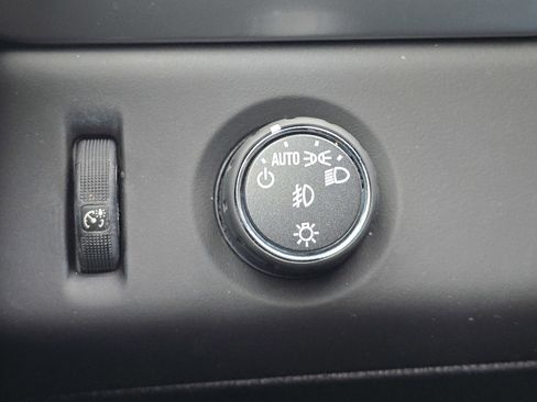 Used 2016 Chevrolet Tahoe LT w/ Luxury Package image 21