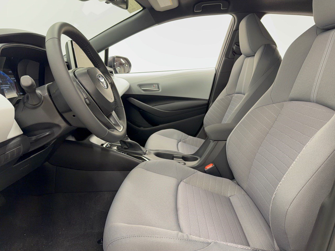 New 2027 Toyota Corolla SE FWD image 5