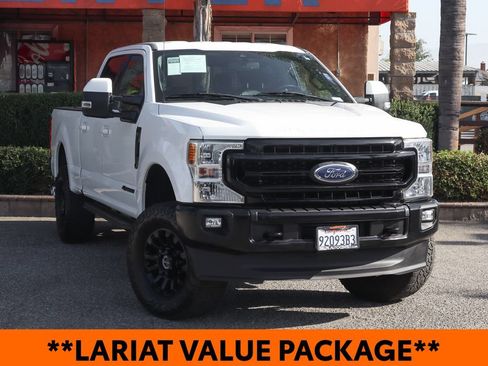 Used 2020 Ford F250 Lariat w/ Lariat Value Package AWD/4WD image 2