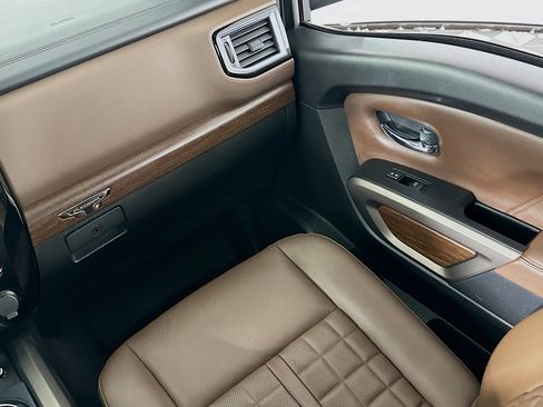 Used 2023 Nissan Titan Platinum Reserve w/ Moonroof Package image 23