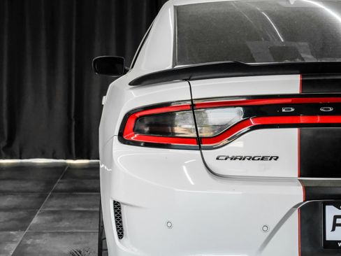 Used 2023 Dodge Charger Scat Pack w/ Technology Group RWD image 58