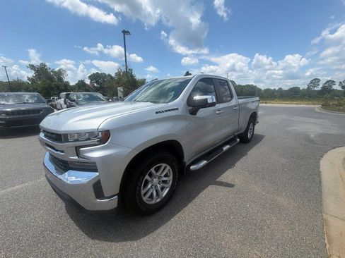 Used 2019 Chevrolet Silverado 1500 LT w/ All-Star Edition RWD image 2