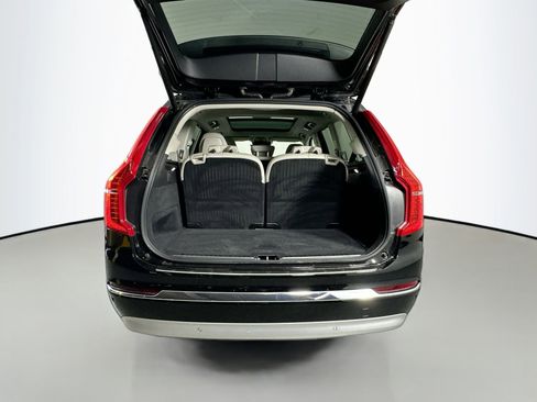 Certified 2022 Volvo XC90 T6 Inscription w/ Advanced Package image 28
