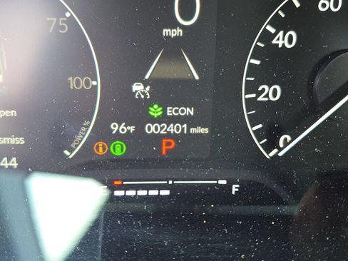 Used 2025 Honda Civic Sport image 28
