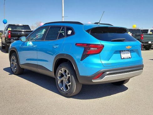 New 2026 Chevrolet Trax LT w/ LT Convenience Package image 7