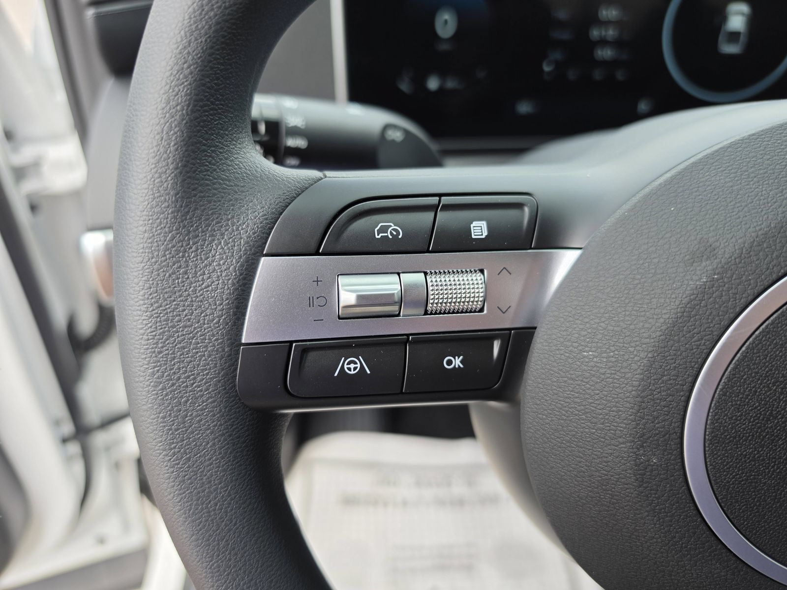 New 2026 Hyundai Santa Cruz SEL FWD image 32