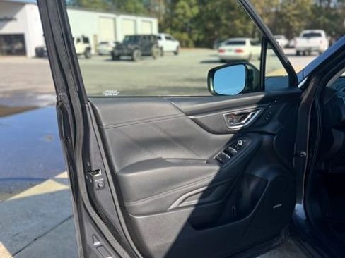 Used 2021 Subaru Forester Touring image 14