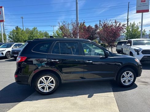 Used 2011 Hyundai Santa Fe Limited FWD image 6