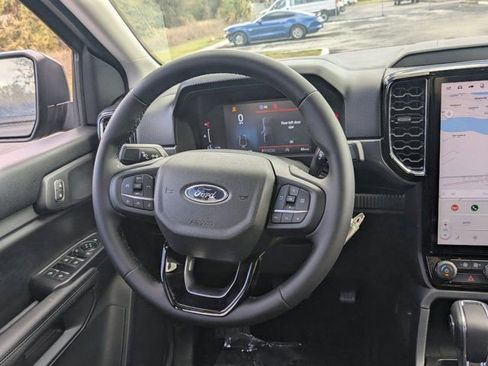 New 2026 Ford Ranger XLT w/ Equipment Group 301A High image 17