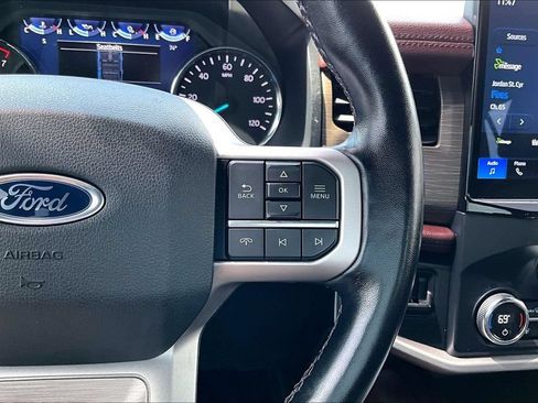 Used 2022 Ford Expedition Max Limited RWD image 11