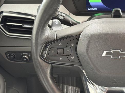 Used 2023 Chevrolet Bolt EUV Premier w/ Sun & Sound Package image 12