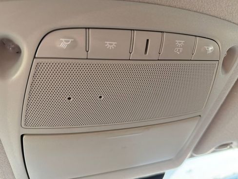 Used 2022 Nissan Leaf S image 21