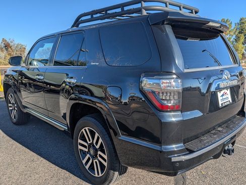 Used 2020 Toyota 4Runner 4WD image 3