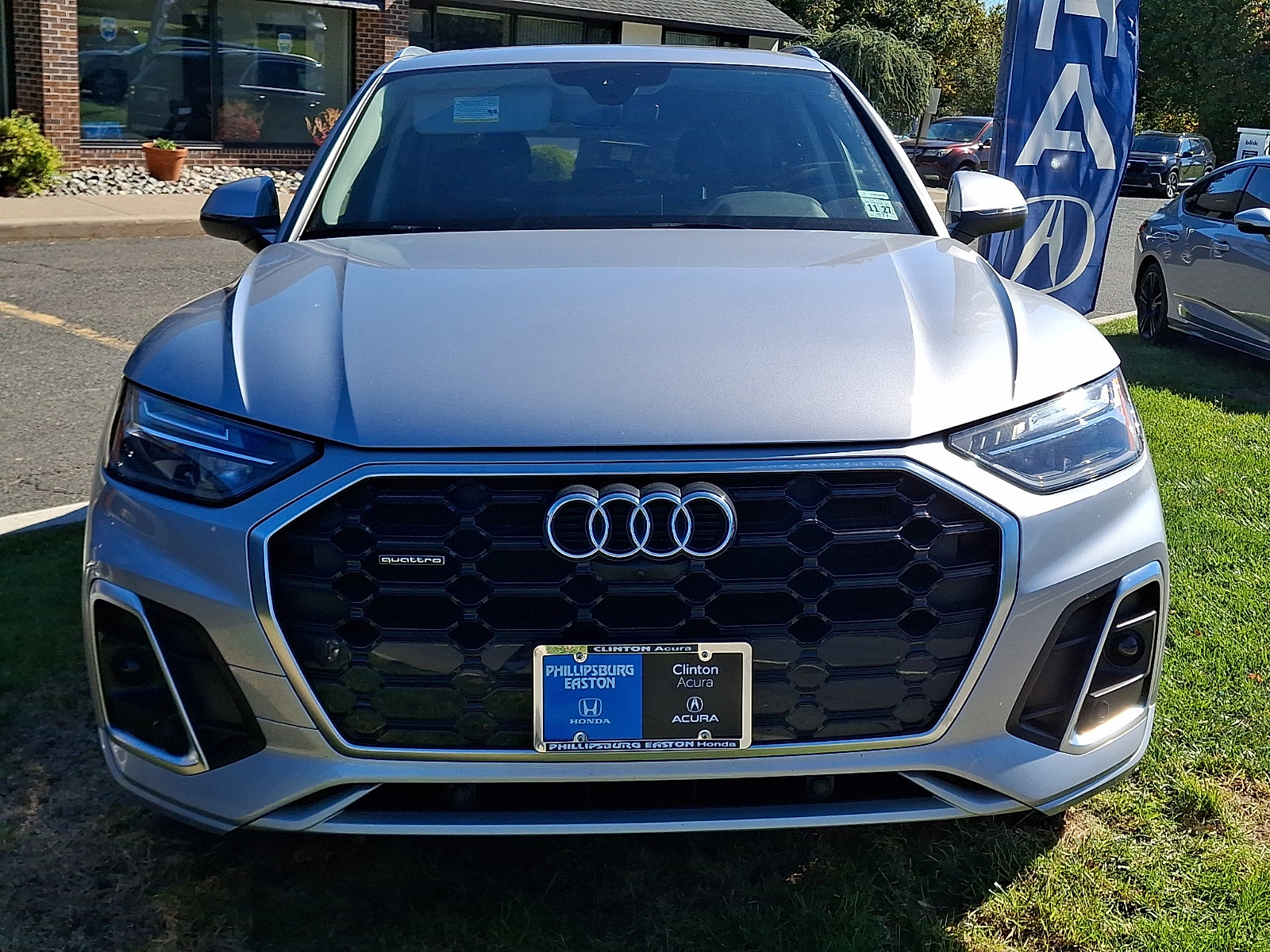 Used 2022 Audi Q5 2.0T Premium Plus w/ Premium Plus Package AWD/4WD image 2