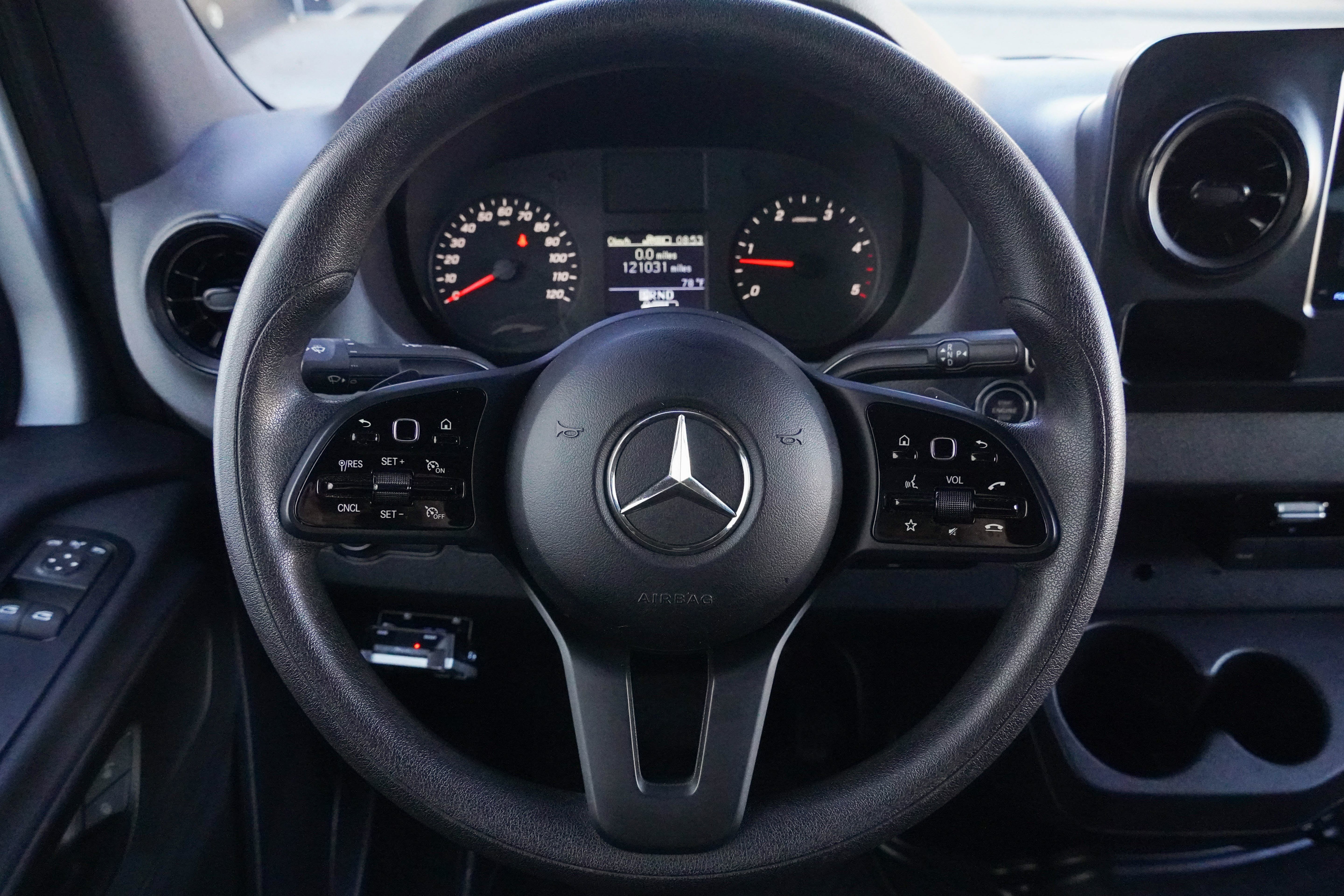 Used 2019 Mercedes-Benz Sprinter 2500 image 19