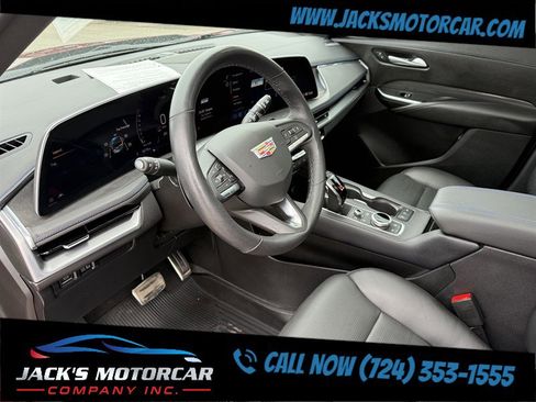 Used 2024 Cadillac XT4 Sport AWD/4WD image 19