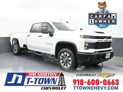 Used 2024 Chevrolet Silverado 2500 Custom w/ Custom Value Package