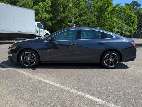 Used 2022 Chevrolet Malibu LT FWD image 7