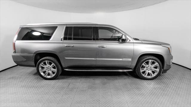 Used 2019 Cadillac Escalade ESV Luxury RWD image 9