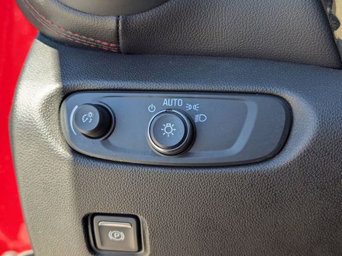 Used 2022 Chevrolet Blazer RS image 31