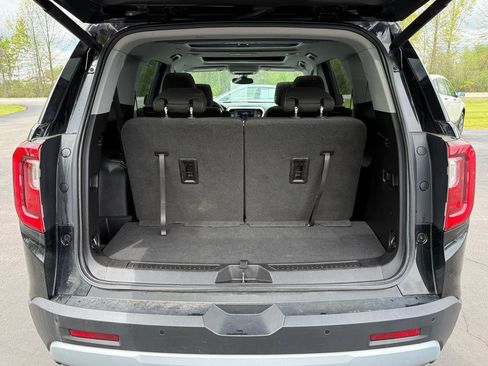 Used 2020 GMC Acadia SLE w/ Driver Convenience Package FWD image 9