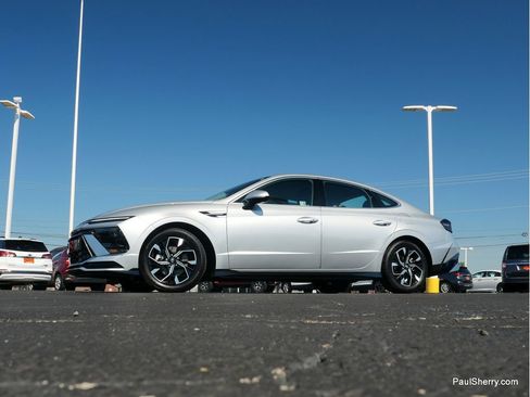Used 2024 Hyundai Sonata SEL image 17