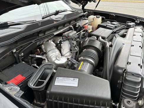 Used 2021 Chevrolet Silverado 2500 High Country w/ Z71 Off-Road Package AWD/4WD image 19