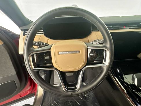 Used 2024 Land Rover Range Rover Sport SE AWD/4WD image 11