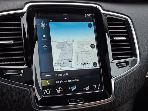 Used 2016 Volvo XC90 T6 Momentum AWD/4WD image 25