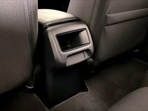 Used 2023 Honda HR-V LX image 34