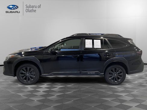 Certified 2023 Subaru Outback Onyx Edition XT image 8