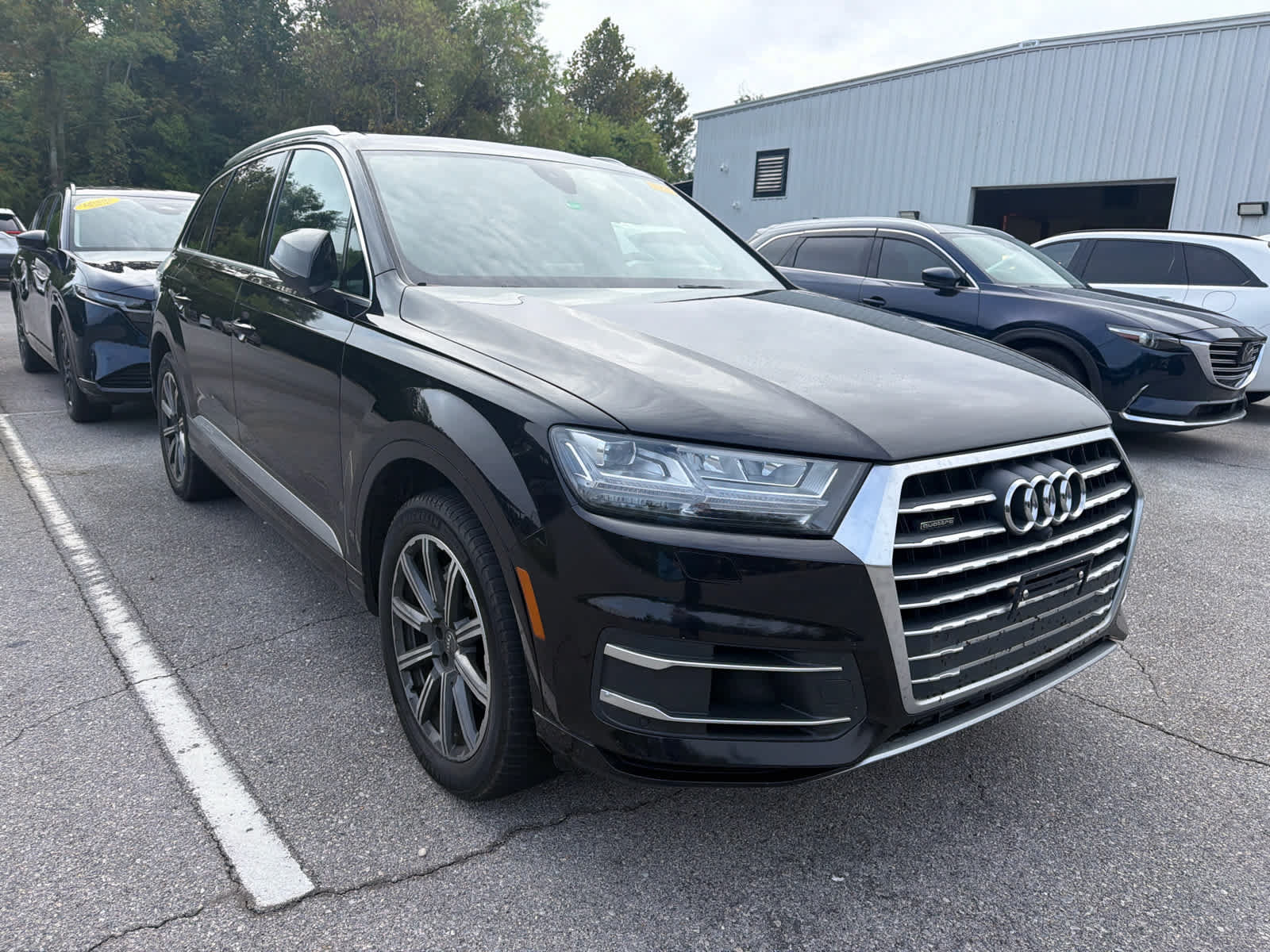 Used 2017 Audi Q7 3.0T Prestige AWD/4WD image 5